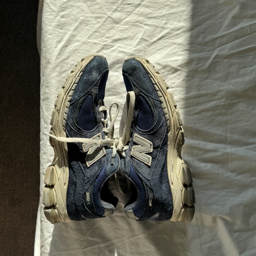 New Balance Dark Gray Sneakers
